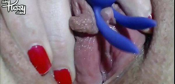  Wet bubbling pussy close-up masturbation to orgasm, homemade